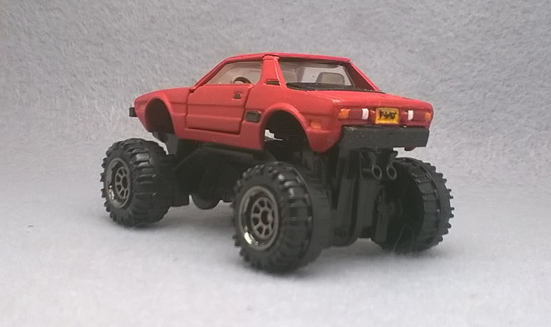 Illustration for article titled Tomica Fiat X1/9